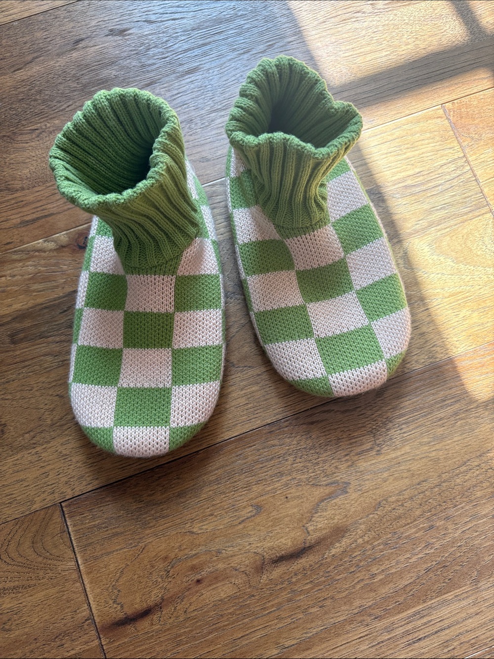 Women’s Verloop Checker Knit slippers in Green and Cream